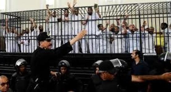 هل تظل السجون المصرية مفرخة للإرهابيين؟